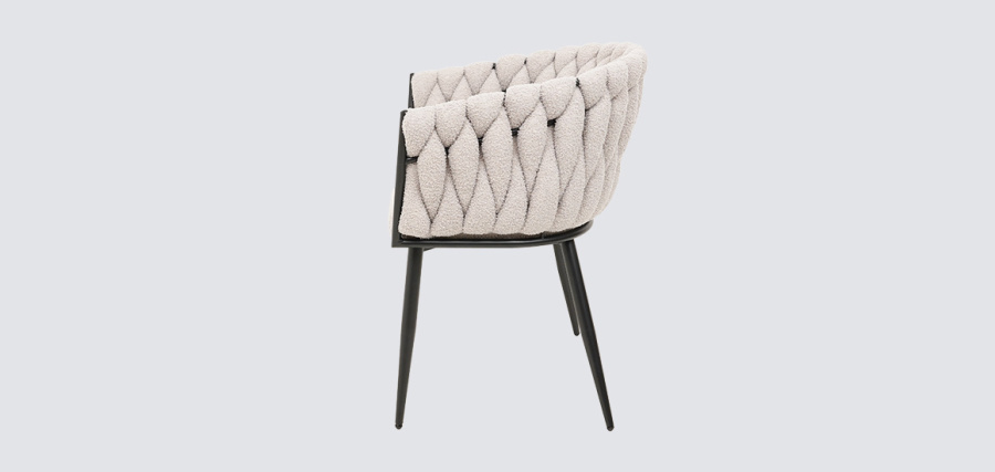 Стул Джоли в Великом Новгороде - картинка