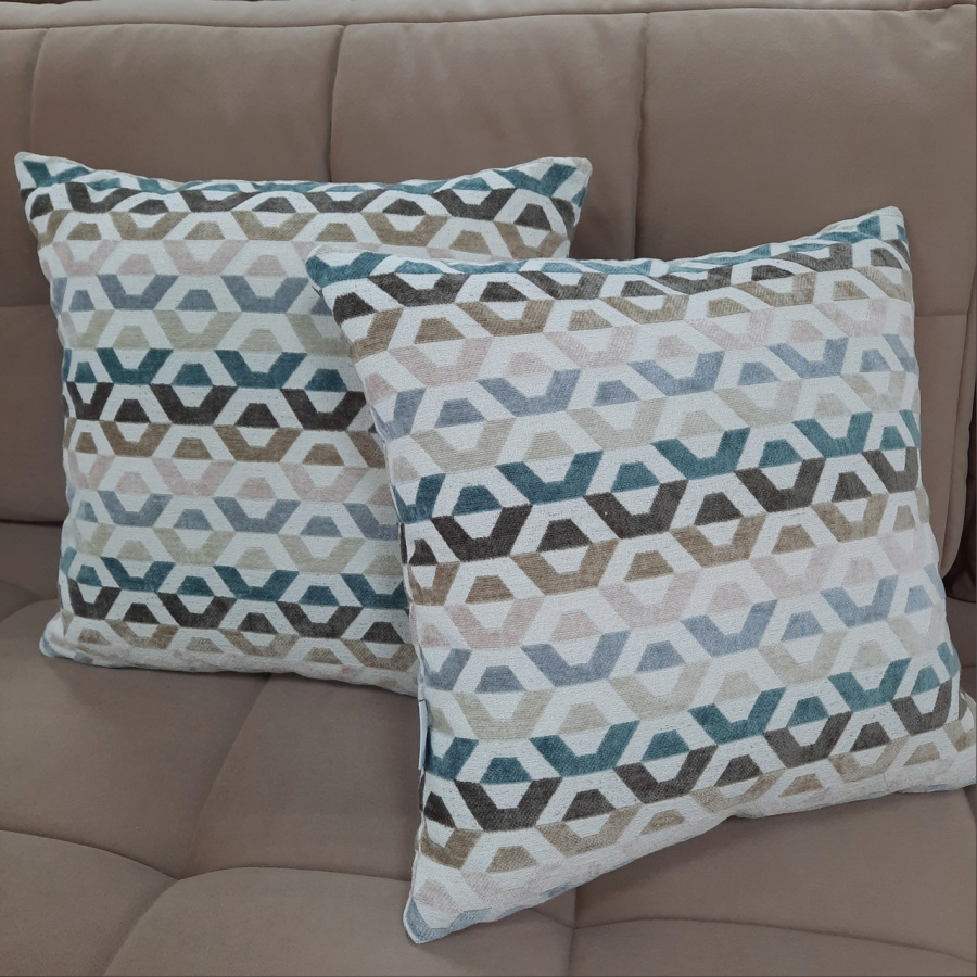 Подушка декоративная АНРИ в Великом Новгороде - картинка