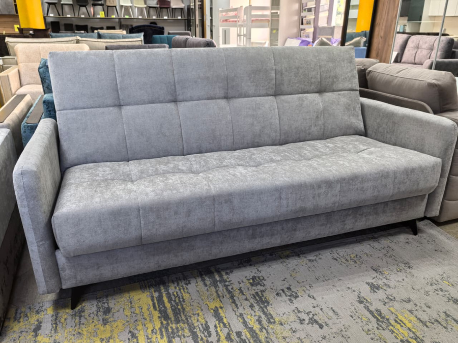 Диван Атлетико в Великом Новгороде - картинка