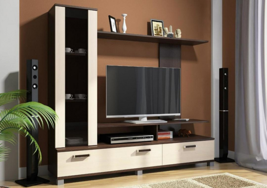 Стенка Соло №6 в Великом Новгороде - картинка